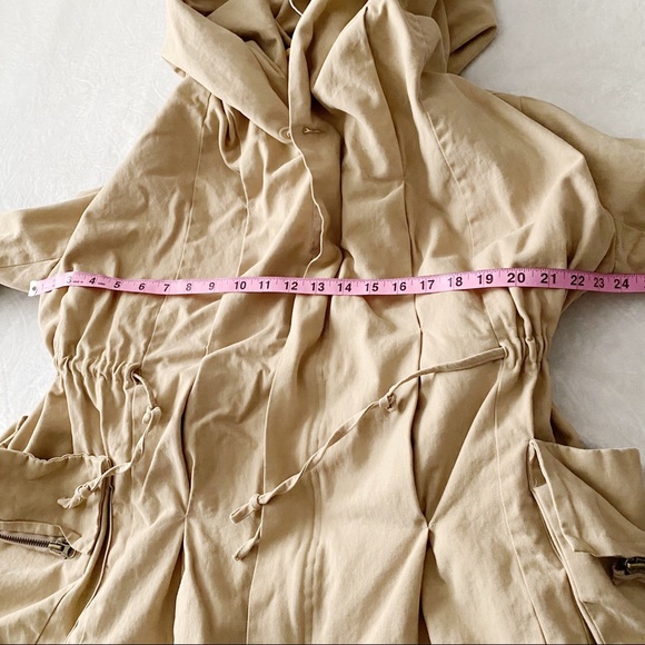 Oversized Cozy Khaki Hooded Jacket - Picture 4 of 12